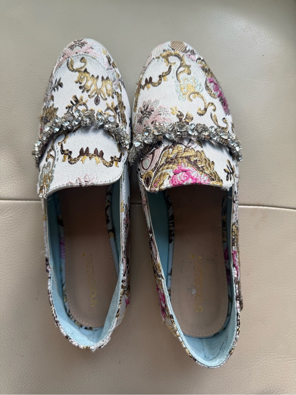 40.5 Shoedazzle  Floral Brocade Loafers